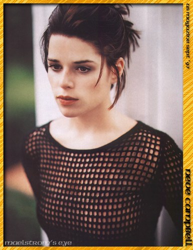 Neve campbell hot